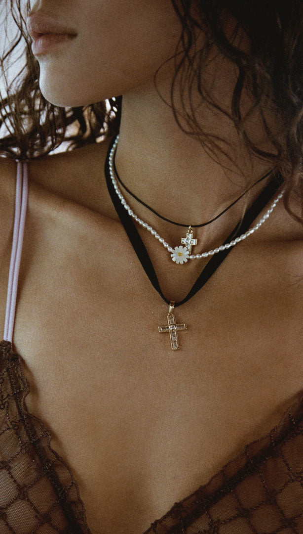 Vanessa Mooney THE CRYSTALLINE CROSS CHOKER Free Shipping